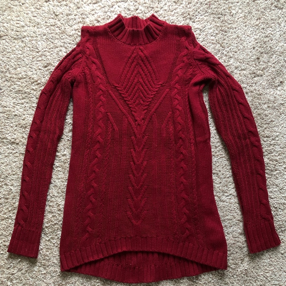 Jessica Simpson cold shoulder cable knit sweater
